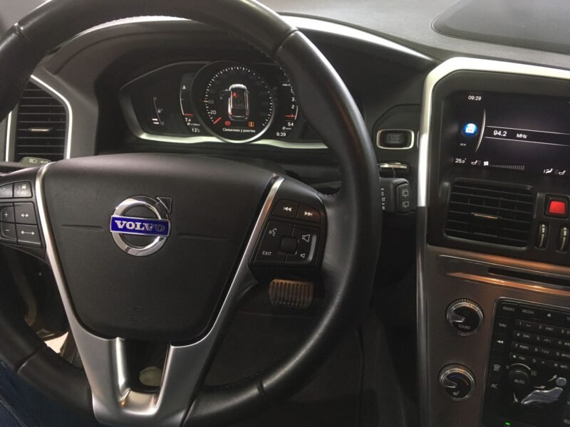 VOLVO XC60 2.0 D3 KINETIC AUTO