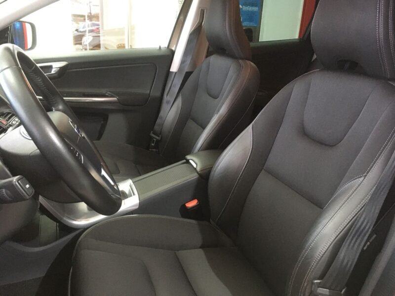 VOLVO XC60 2.0 D3 KINETIC AUTO