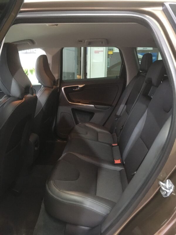 VOLVO XC60 2.0 D3 KINETIC AUTO