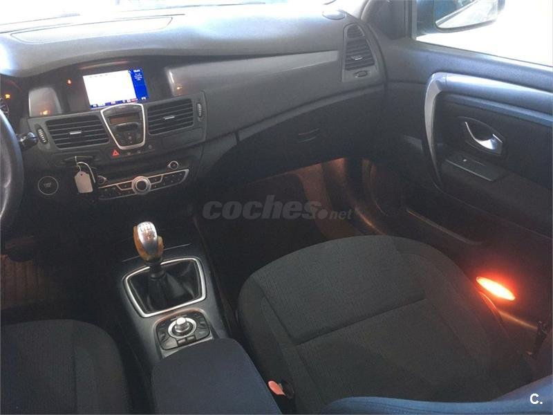 RENAULT Laguna G.Tour Dynamique TomTom dCi 110 FAP eco2 5p.