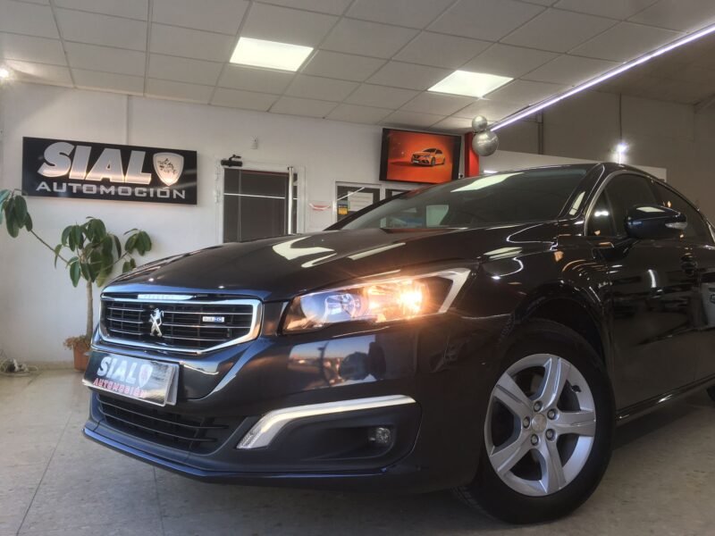 PEUGEOT 508 2.0 BlueHdi Active