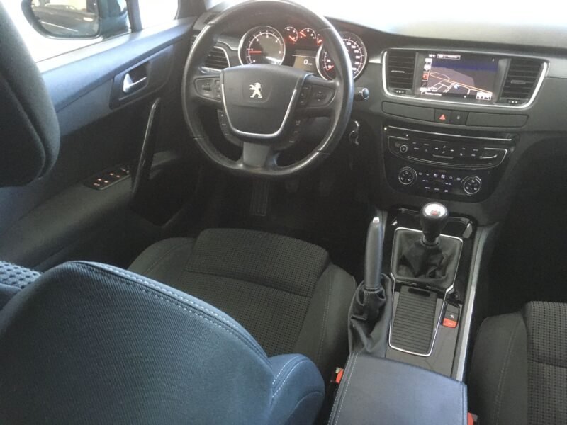 PEUGEOT 508 2.0 BlueHdi Active