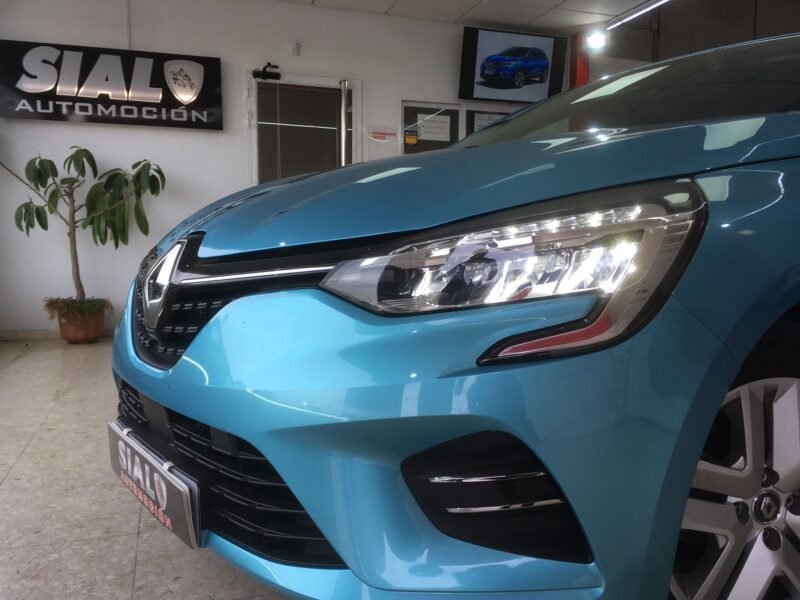 RENAULT Clio LIMITED TCE