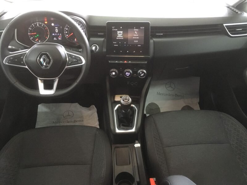 RENAULT Clio LIMITED TCE