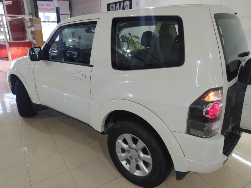 MITSUBISHI MONTERO SPIRIT