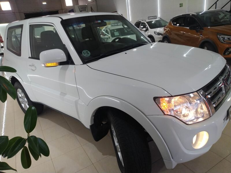 MITSUBISHI MONTERO SPIRIT