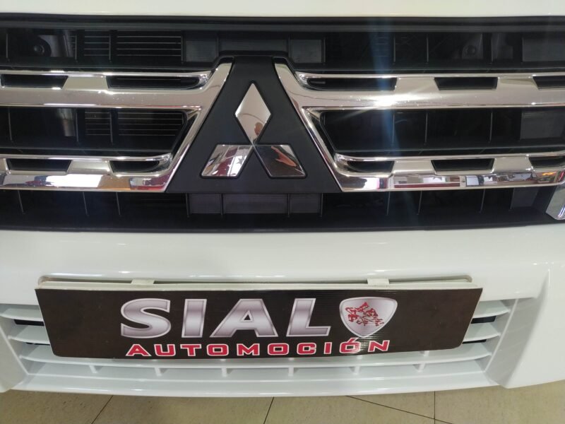 MITSUBISHI MONTERO SPIRIT