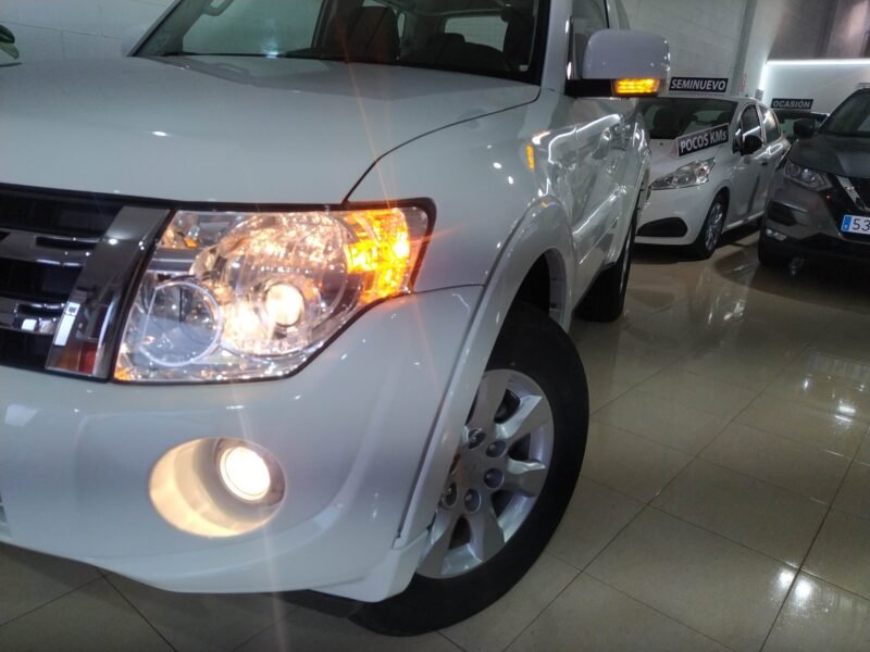 MITSUBISHI MONTERO SPIRIT