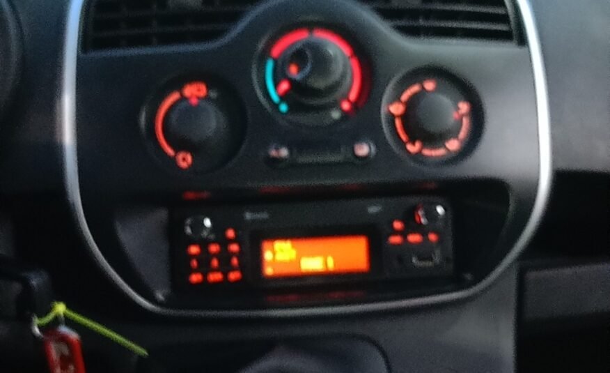 RENAULT KANGOO COMBI DCi 90 -NO ADBLUE-