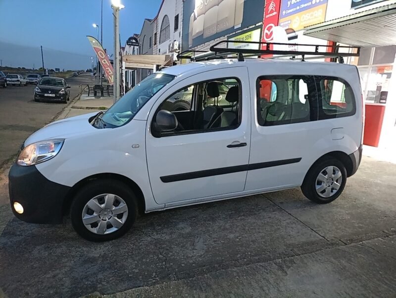 RENAULT KANGOO COMBI DCi 90 -NO ADBLUE-