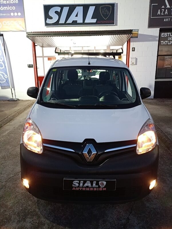 RENAULT KANGOO COMBI DCi 90 -NO ADBLUE-