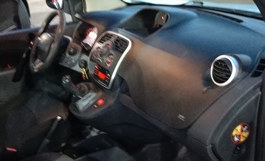 RENAULT KANGOO COMBI DCi 90 -NO ADBLUE-