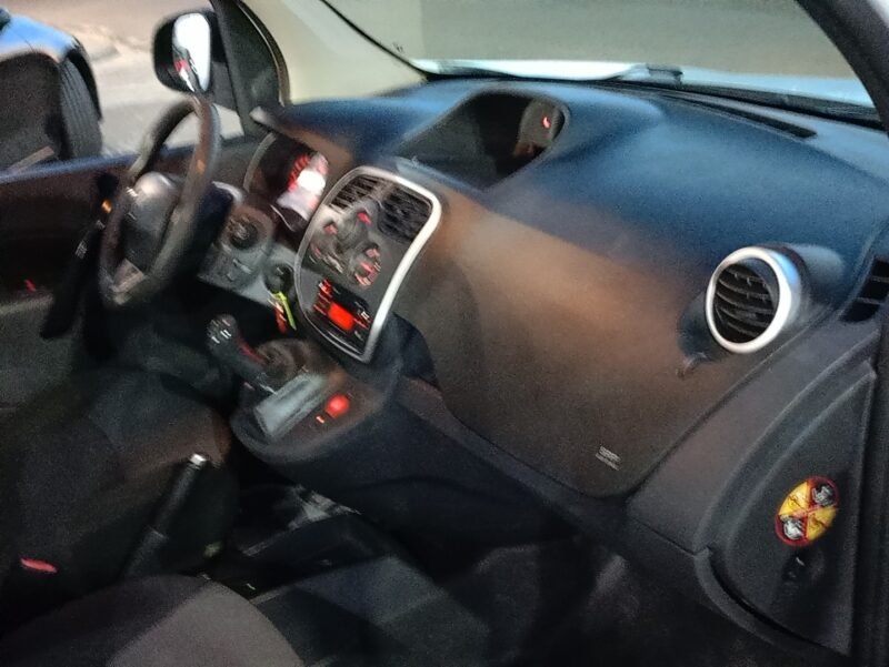 RENAULT KANGOO COMBI DCi 90 -NO ADBLUE-