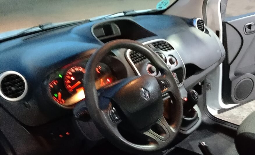 RENAULT KANGOO COMBI DCi 90 -NO ADBLUE-